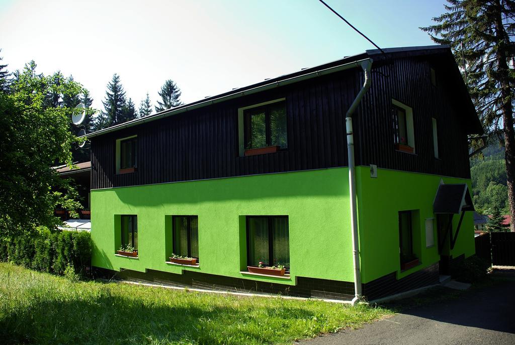 Relax Pension U Nosku Smržovka Zimmer foto